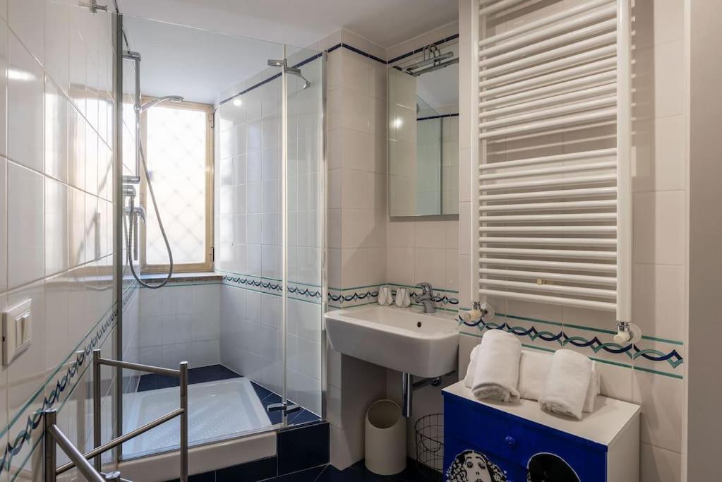Hospitalityrome Piazza Di Spagna View מראה חיצוני תמונה